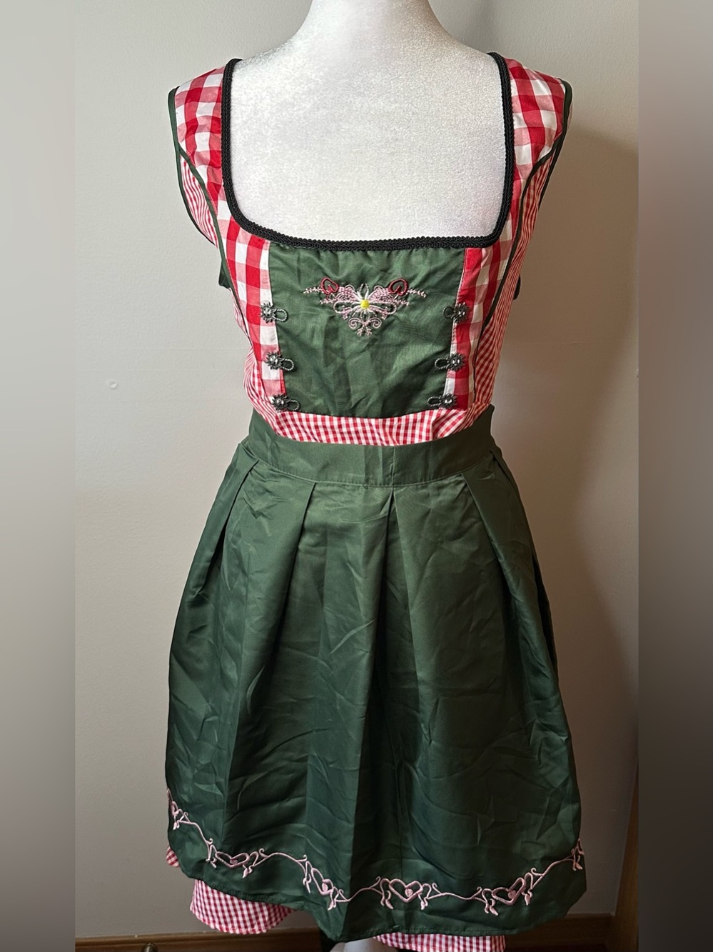Women’s Halloween 2 Piece Set- Gingham Plaid Essential Costume Party Dress - Picture 2 of 5